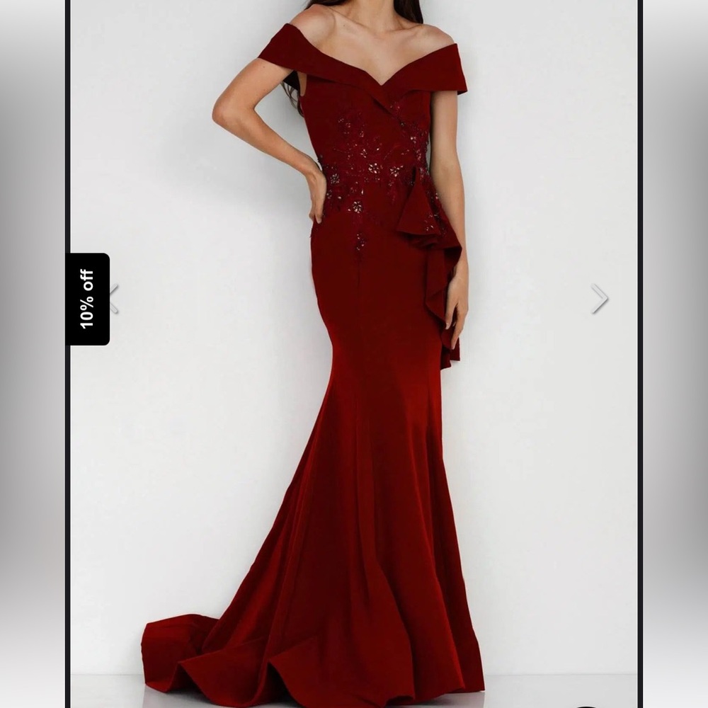 Elegant Red Evening Gown